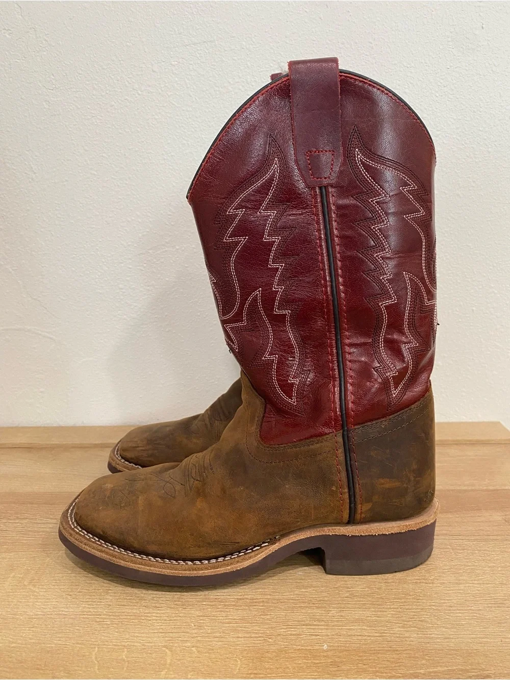 Cody James Boys Size 4 D Cowboy Boots
